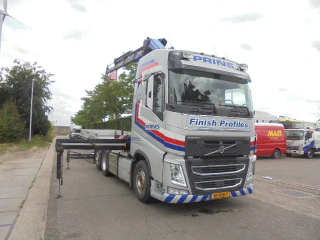 Volvo FH 420 6X2 NL TRUCK - Tractor head: gambar 4 Volvo FH 420 6X2 NL TRUCK - Tractor head: gambar 4