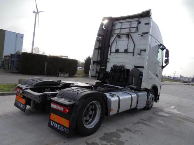 Volvo FH 420 MEGA NL TRUCK APK /TUV 01-05-2026 - Tractor head: gambar 5 Volvo FH 420 MEGA NL TRUCK APK /TUV 01-05-2026 - Tractor head: gambar 5