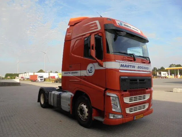 Volvo FH 460 - Tractor head: gambar 3 Volvo FH 460 - Tractor head: gambar 3