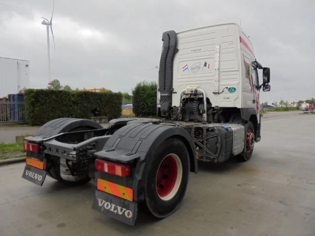 Volvo FM 12.420 EUR6 - Tractor head: gambar 4 Volvo FM 12.420 EUR6 - Tractor head: gambar 4
