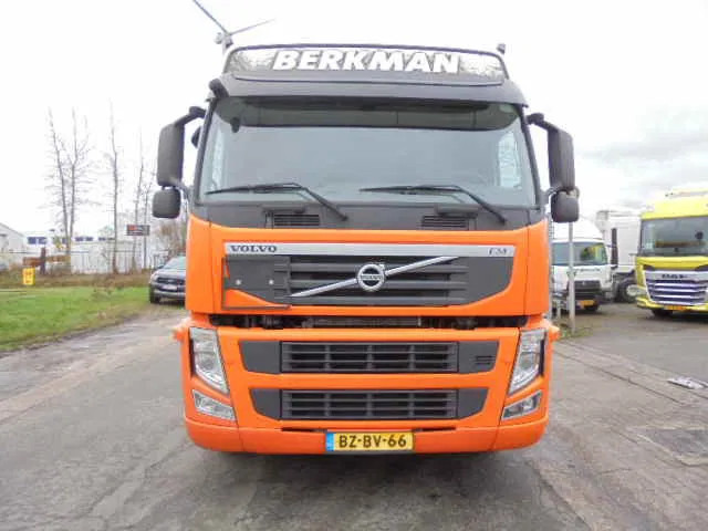 Volvo FM 410 6X2 ADR + HYDRAULICS NL TRUCK - Tractor head: gambar 2 Volvo FM 410 6X2 ADR + HYDRAULICS NL TRUCK - Tractor head: gambar 2