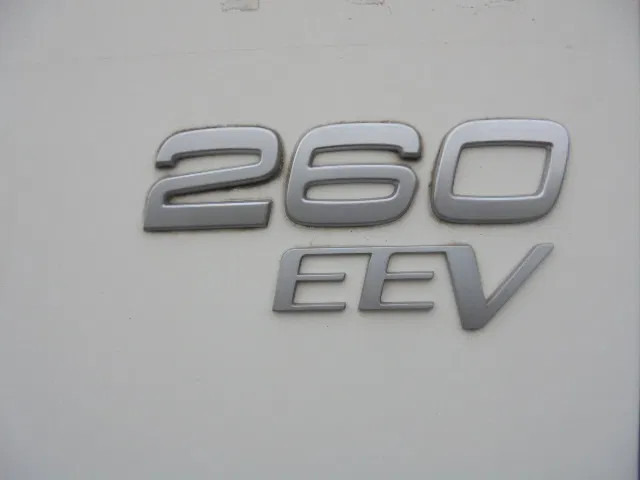 Volvo FE 260 EEV - Truk box: gambar 4 Volvo FE 260 EEV - Truk box: gambar 4