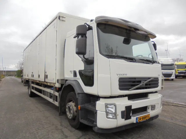 Volvo FE 260 EEV - Truk box: gambar 3 Volvo FE 260 EEV - Truk box: gambar 3