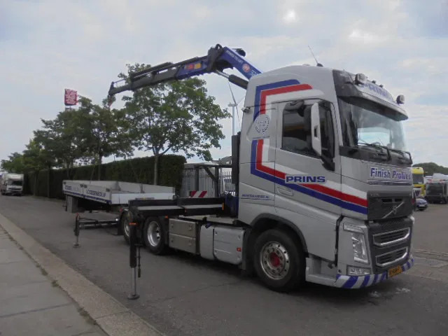 Volvo FH 420 6X2 NL TRUCK - Truk derek: gambar 3 Volvo FH 420 6X2 NL TRUCK - Truk derek: gambar 3