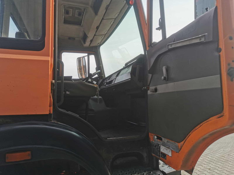 Truk jungkit Iveco MAGIRUS 170-23 dump truck: gambar 19