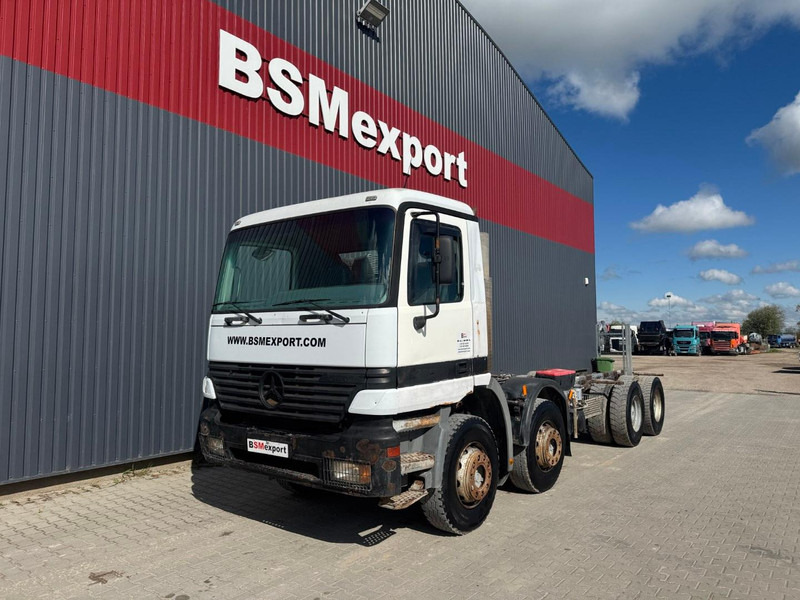 Mercedes-Benz Actros 3235 - Truk sasis: gambar 1 Mercedes-Benz Actros 3235 - Truk sasis: gambar 1