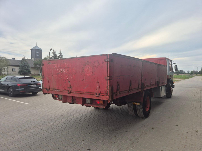 Scania P 92 M, spring-spring - Truk flatbed: gambar 3 Scania P 92 M, spring-spring - Truk flatbed: gambar 3