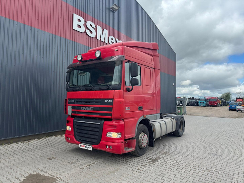 DAF XF 105.460 - Tractor head: gambar 1 DAF XF 105.460 - Tractor head: gambar 1