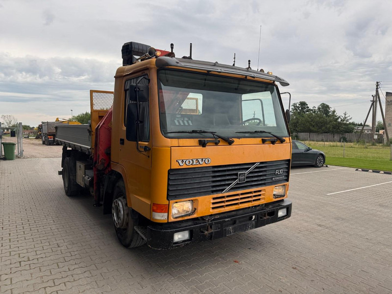 Volvo FL 10 + Palfinger PK 105 B - 3 - Truk jungkit, Truk derek: gambar 2 Volvo FL 10 + Palfinger PK 105 B - 3 - Truk jungkit, Truk derek: gambar 2