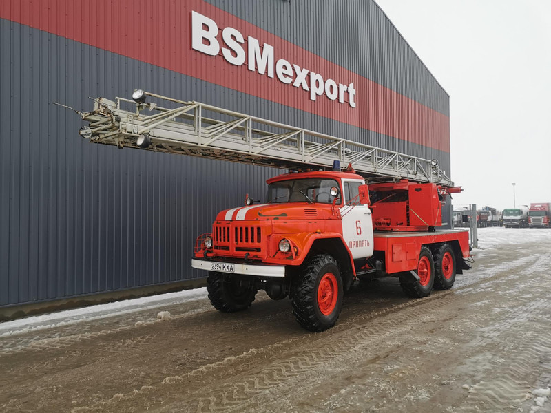 ZIL 131 ladder - Truk pemadam kebakaran: gambar 1 ZIL 131 ladder - Truk pemadam kebakaran: gambar 1