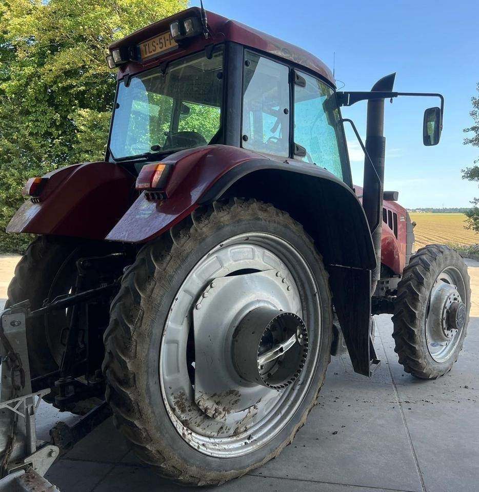 Case IH CVX 120 - Traktor: gambar 4 Case IH CVX 120 - Traktor: gambar 4
