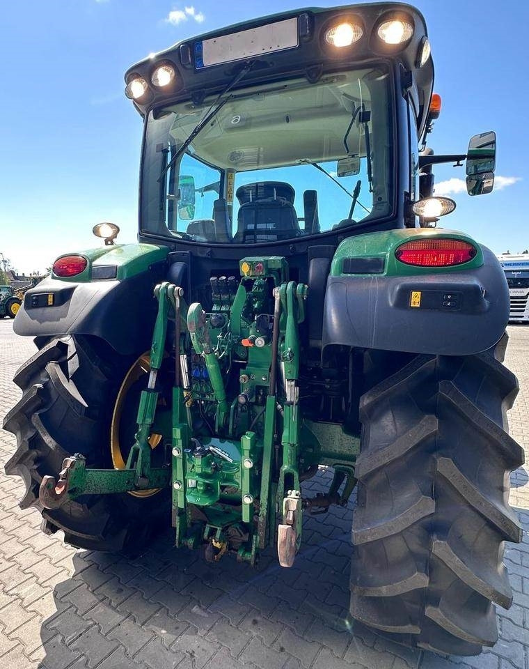 John Deere 6145R - Traktor: gambar 4 John Deere 6145R - Traktor: gambar 4