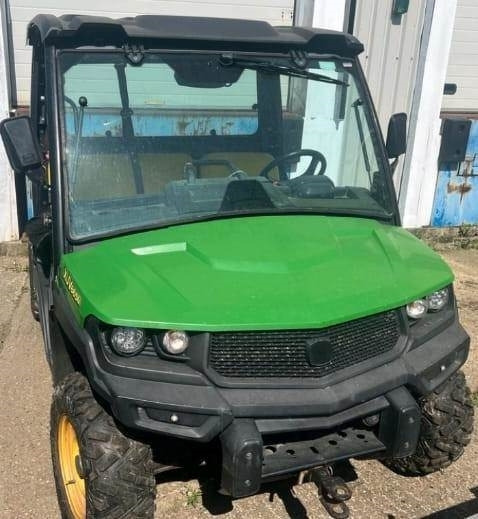 John Deere XUV865M - ATV: gambar 3 John Deere XUV865M - ATV: gambar 3
