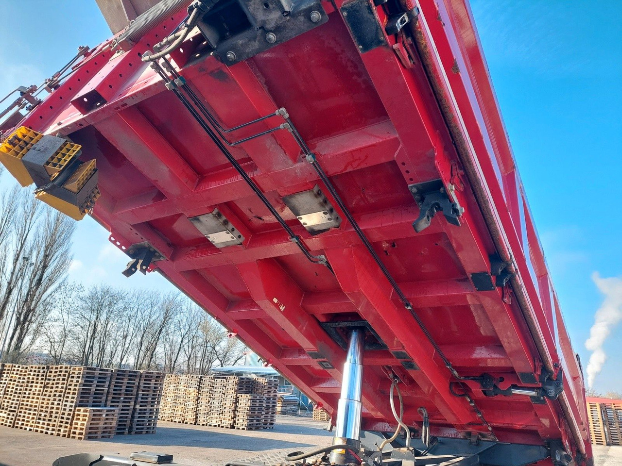 Iveco AD 260T45 BB Dautel Bordmatic 6x4 - Truk jungkit: gambar 5 Iveco AD 260T45 BB Dautel Bordmatic 6x4 - Truk jungkit: gambar 5