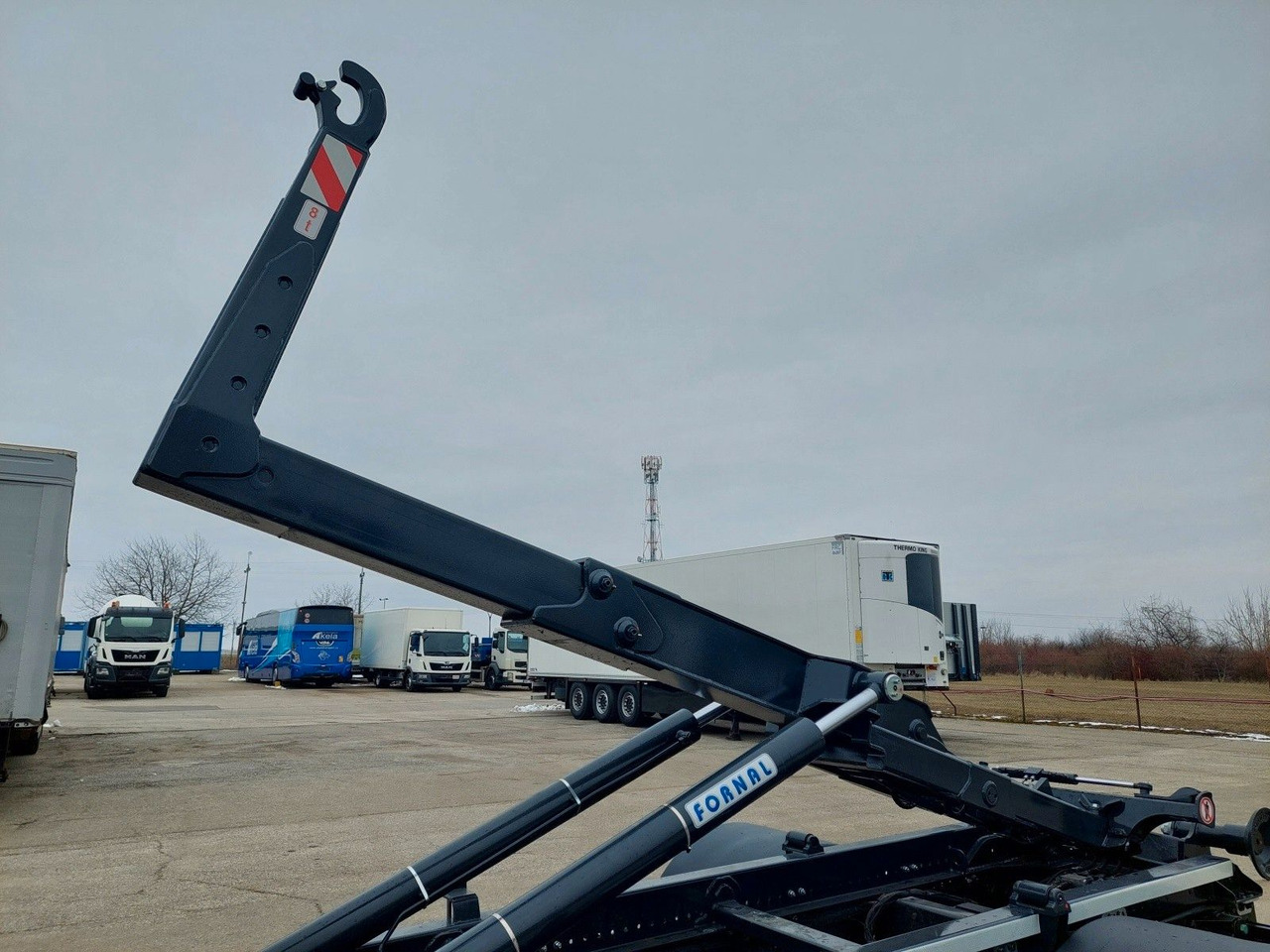 MAN TG3 TGL 12.190 BB 4x2 - Hook lift: gambar 5 MAN TG3 TGL 12.190 BB 4x2 - Hook lift: gambar 5