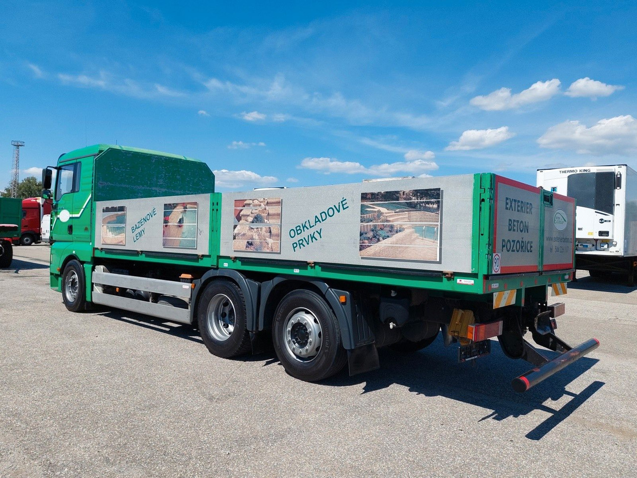 MAN TGA 26.430 LL 6x2-2 - Truk flatbed: gambar 3 MAN TGA 26.430 LL 6x2-2 - Truk flatbed: gambar 3