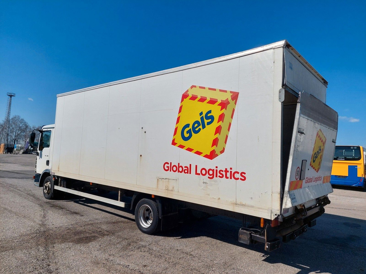 MAN TGL 7.180 4X2 BL - Van box: gambar 3 MAN TGL 7.180 4X2 BL - Van box: gambar 3