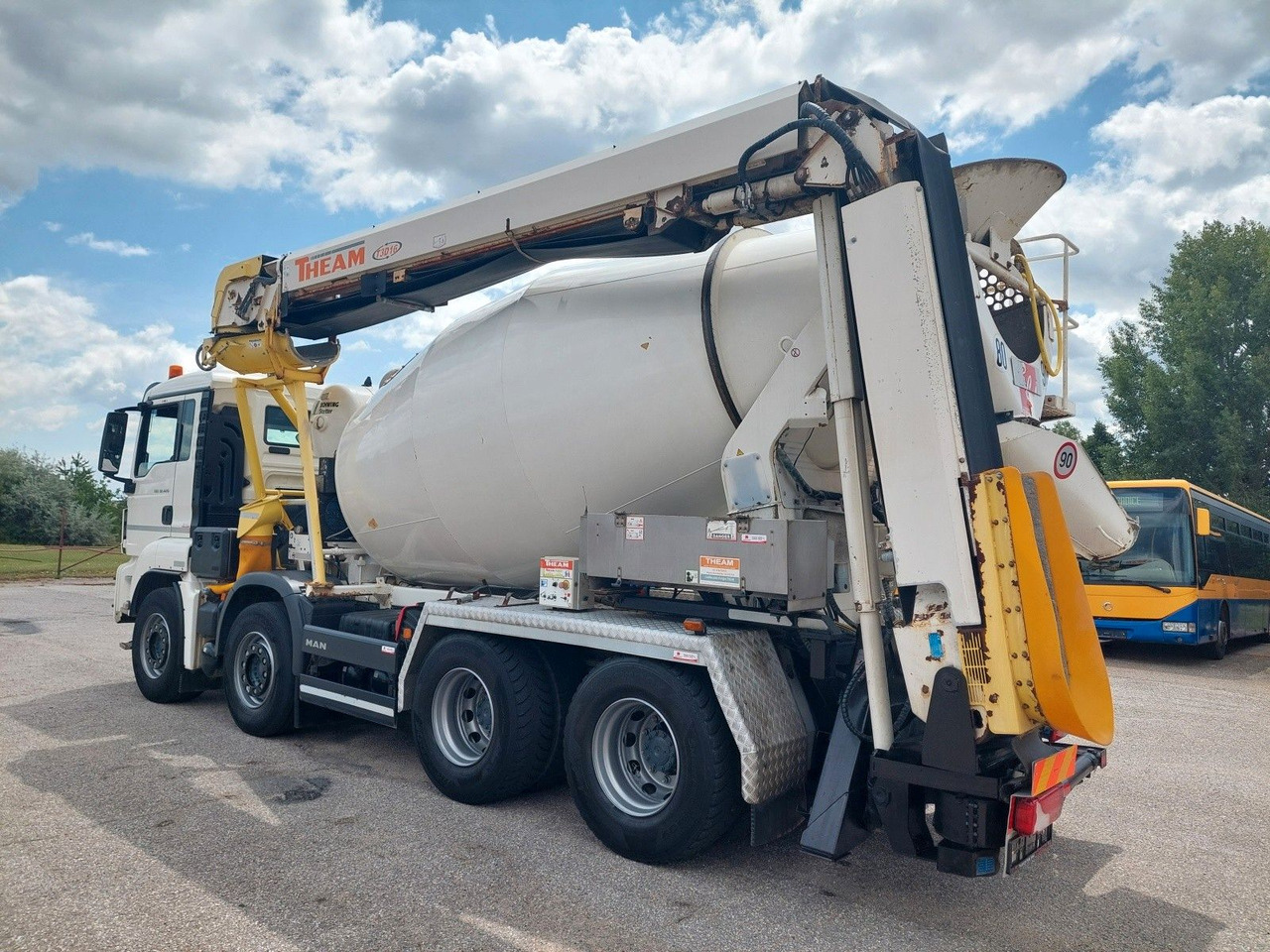 MAN TGS 32.420 BB Stetter AM 8 FHCBL + Theam T3D16 - Truk pengaduk beton: gambar 3 MAN TGS 32.420 BB Stetter AM 8 FHCBL + Theam T3D16 - Truk pengaduk beton: gambar 3