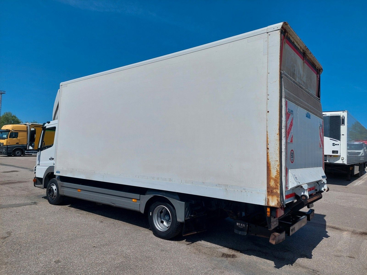 Mercedes-Benz Atego 816 4x2 - Van box: gambar 3 Mercedes-Benz Atego 816 4x2 - Van box: gambar 3