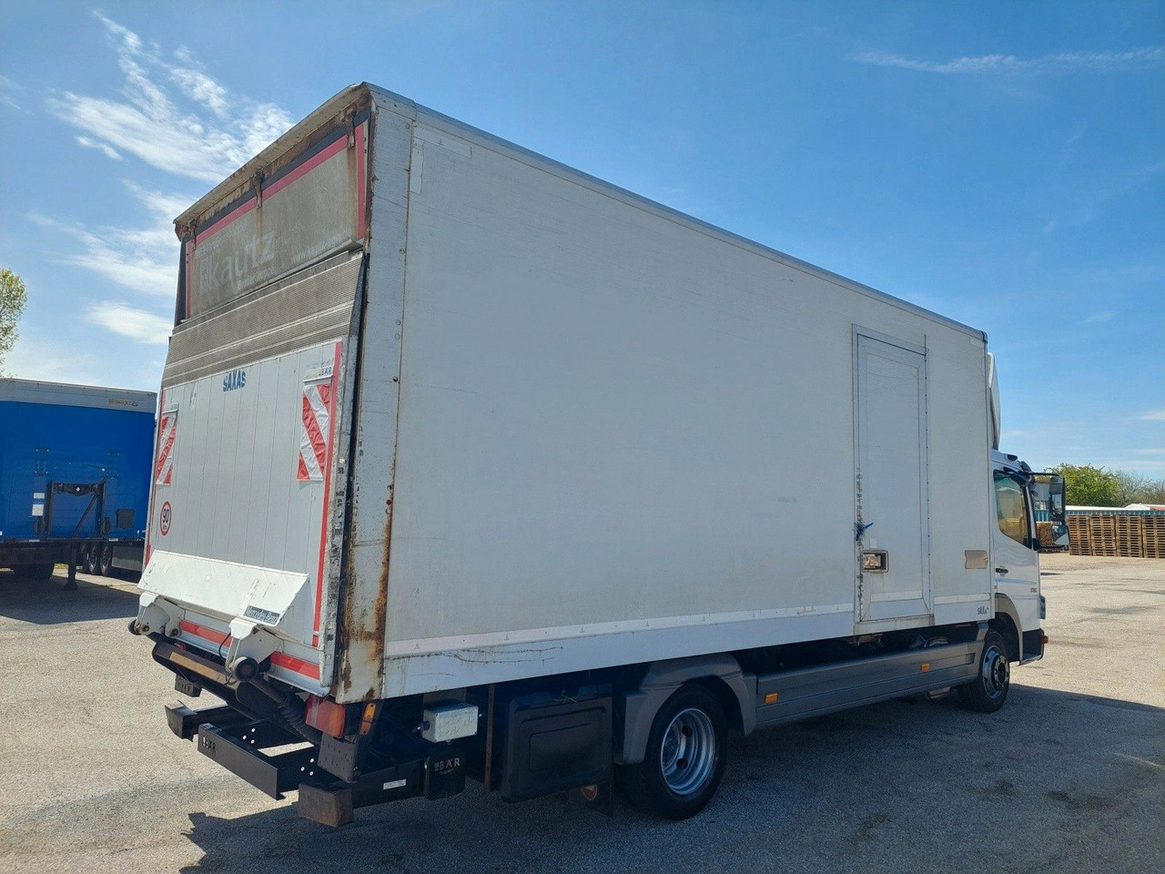 Mercedes-Benz Atego 816 4x2 - Van box: gambar 4 Mercedes-Benz Atego 816 4x2 - Van box: gambar 4