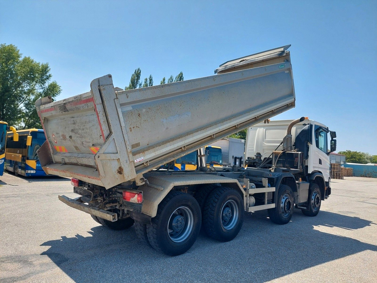 Scania G 450 B8X4HZ 8x4 Bordmatik - Truk jungkit: gambar 4 Scania G 450 B8X4HZ 8x4 Bordmatik - Truk jungkit: gambar 4