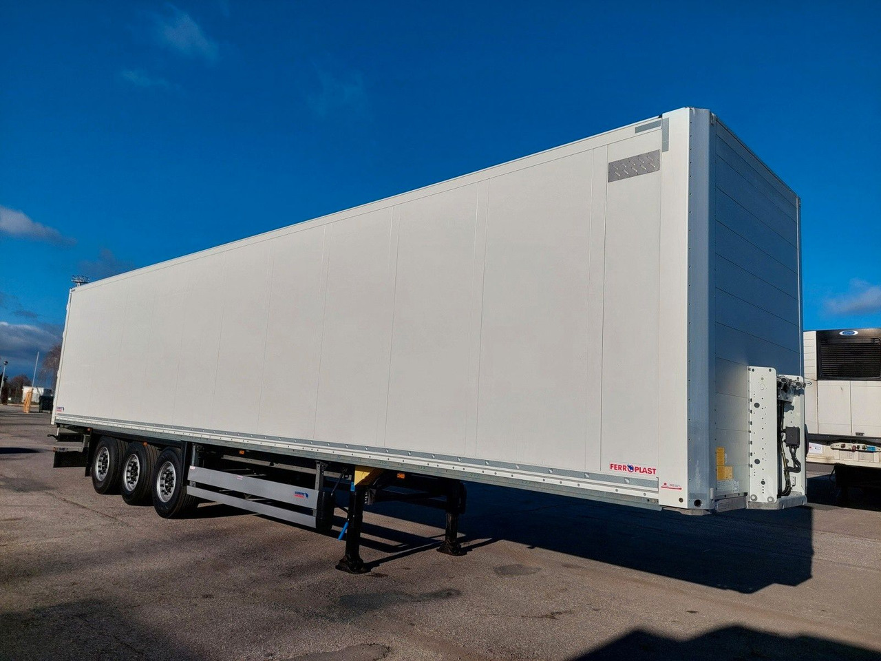 Schmitz Cargobull SKO 24 Doppelstock - Semi-trailer kotak tertutup: gambar 2 Schmitz Cargobull SKO 24 Doppelstock - Semi-trailer kotak tertutup: gambar 2