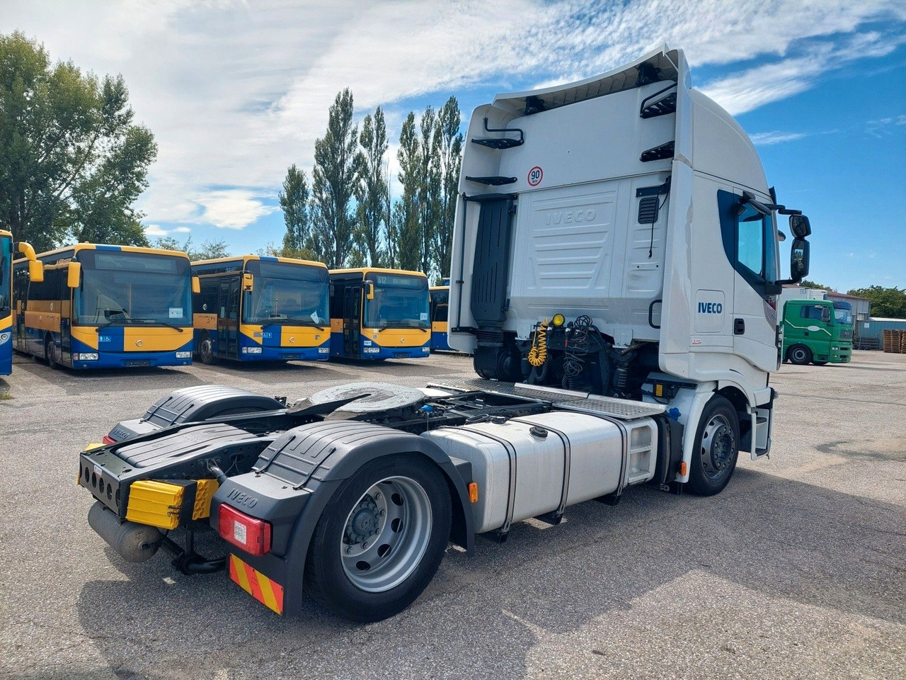 Iveco AS440ST/FP LT 4x2 - Tractor head: gambar 4 Iveco AS440ST/FP LT 4x2 - Tractor head: gambar 4