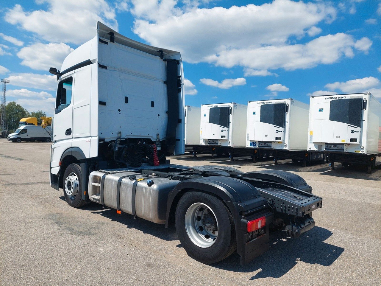 Mercedes-Benz Actros 5 1845 LS BigSpace 4x2 - Tractor head: gambar 3 Mercedes-Benz Actros 5 1845 LS BigSpace 4x2 - Tractor head: gambar 3