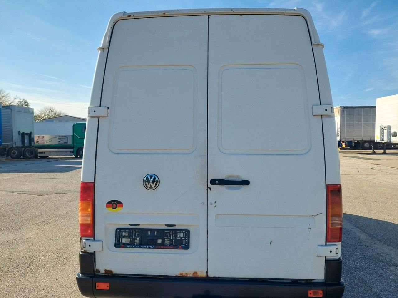 Volkswagen LT Kasten-Kombi 35 L2H2 Hochraum - Van box: gambar 5 Volkswagen LT Kasten-Kombi 35 L2H2 Hochraum - Van box: gambar 5