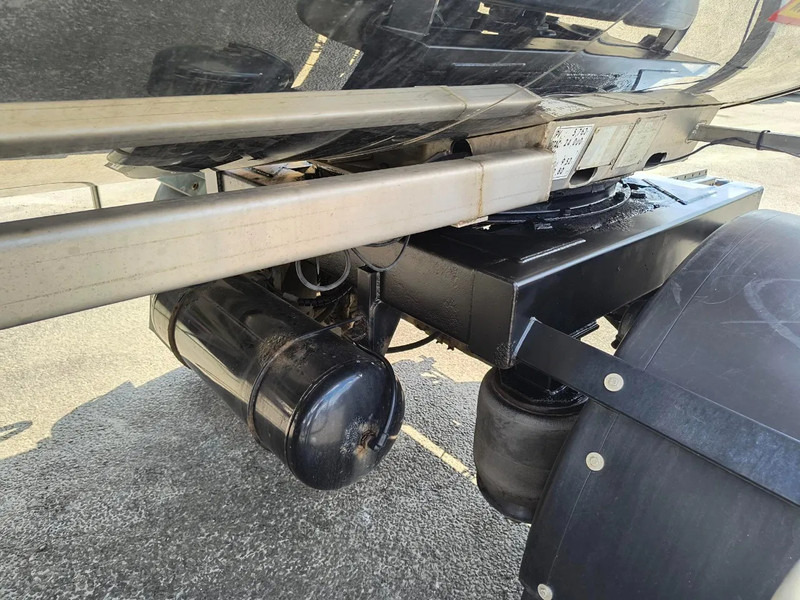 Trailer tangki untuk pengangkutan susu ETA 16500L INSULATED INOX TANK - 1 COMP: gambar 16