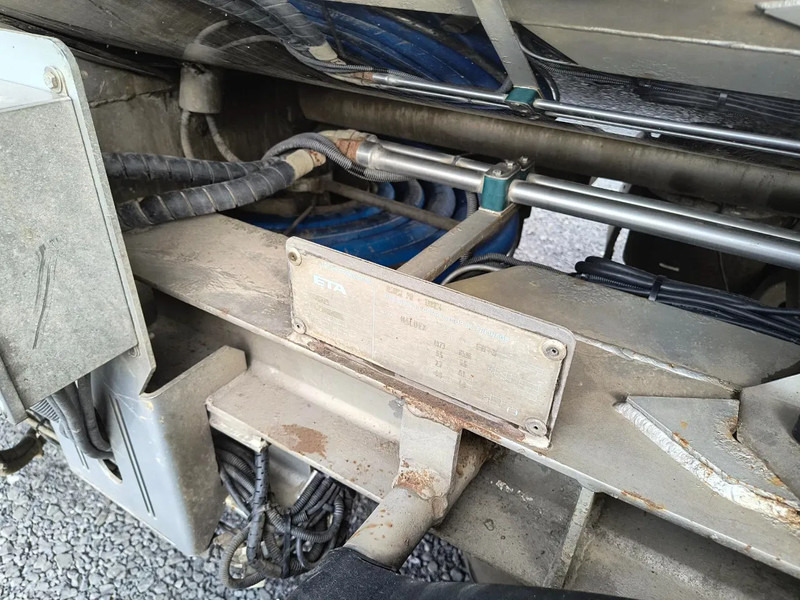 Semi-trailer tangki untuk pengangkutan susu ETA 29000L INSULATED INOX TANK - 1 COMP - PUMP: gambar 12