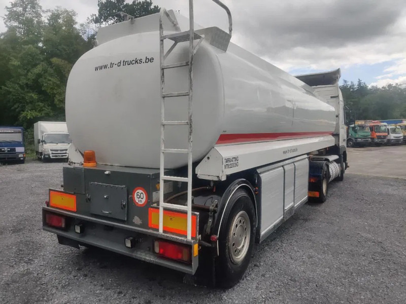 LAG TANK 24000 L - Semi-trailer tangki: gambar 4 LAG TANK 24000 L - Semi-trailer tangki: gambar 4