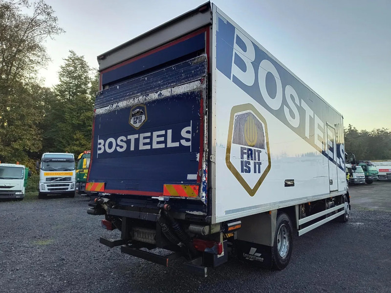 MAN TGM 18.250 2 COMPARTMENTS - 2000KG TAIL LIFT - PROBLEM COOLING UNIT - Truk berpendingin: gambar 5 MAN TGM 18.250 2 COMPARTMENTS - 2000KG TAIL LIFT - PROBLEM COOLING UNIT - Truk berpendingin: gambar 5