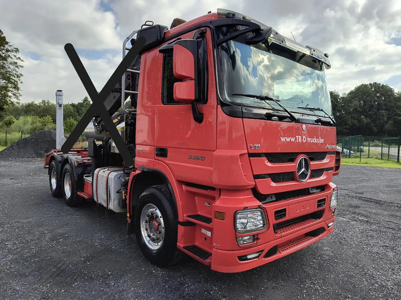 Mercedes-Benz Actros 3360 V8 - CHASSIS (NO CRANE) - 6X4 - Truk sasis: gambar 3 Mercedes-Benz Actros 3360 V8 - CHASSIS (NO CRANE) - 6X4 - Truk sasis: gambar 3