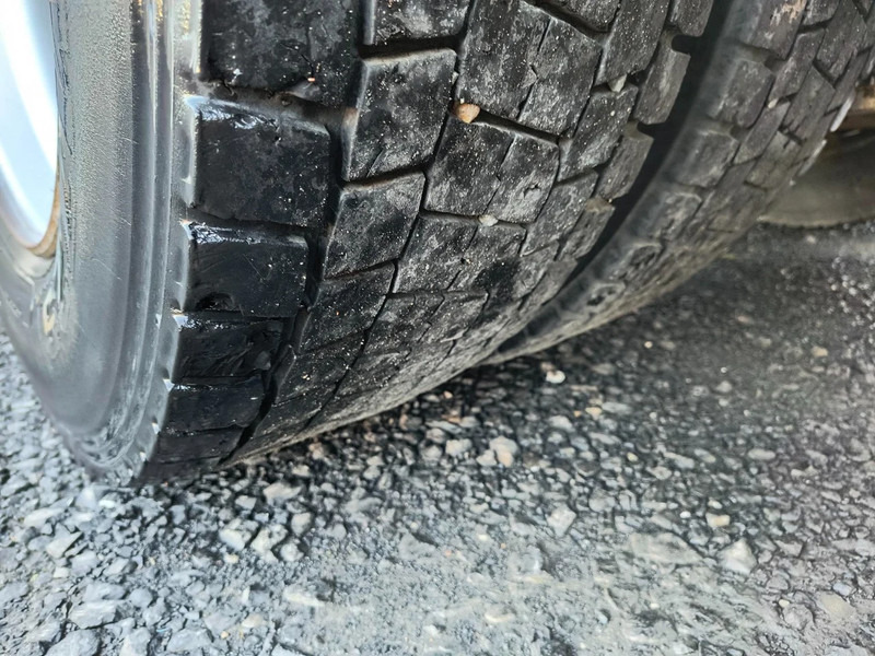 Truk tangki untuk pengangkutan bahan bakar Renault Midlum 300 DXI 13500L CARBURANT / FUEL - 4 COMP: gambar 17