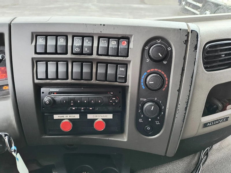 Truk tangki untuk pengangkutan bahan bakar Renault Premium 320 FUEL / CARBURANT 18000L - 5 COMP: gambar 9
