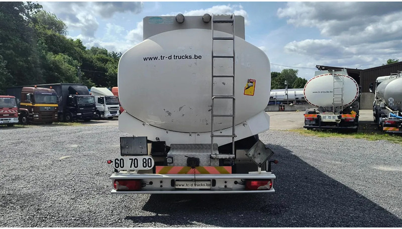 Scania P280 MANUAL GEARBOX- TANK 14000L- RETARDER - Truk tangki: gambar 5 Scania P280 MANUAL GEARBOX- TANK 14000L- RETARDER - Truk tangki: gambar 5