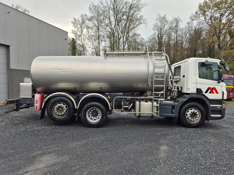 Scania P340 INSULATED INOX TANK 15000L - 1 COMP - RETARDER - Truk tangki: gambar 4 Scania P340 INSULATED INOX TANK 15000L - 1 COMP - RETARDER - Truk tangki: gambar 4