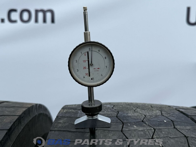 Bridgestone - Ban untuk Truk: gambar 3 Bridgestone - Ban untuk Truk: gambar 3