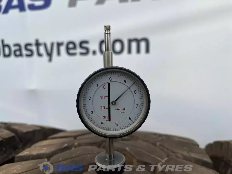 Continental Continental 13R22.5 CrossTrac HD3 156/150 K M+S 3PMSF gebruikte set - Ban untuk Truk: gambar 3 Continental Continental 13R22.5 CrossTrac HD3 156/150 K M+S 3PMSF gebruikte set - Ban untuk Truk: gambar 3