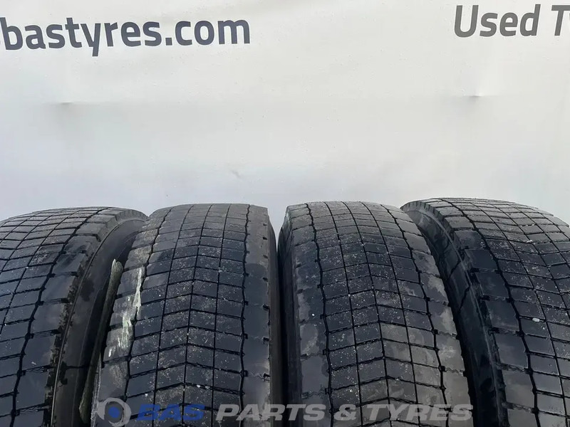 Continental Continental 305/70R19.5 Hybrid HD3 148/145 M M+S 3PMSF gebruikte set - Ban untuk Truk: gambar 2 Continental Continental 305/70R19.5 Hybrid HD3 148/145 M M+S 3PMSF gebruikte set - Ban untuk Truk: gambar 2