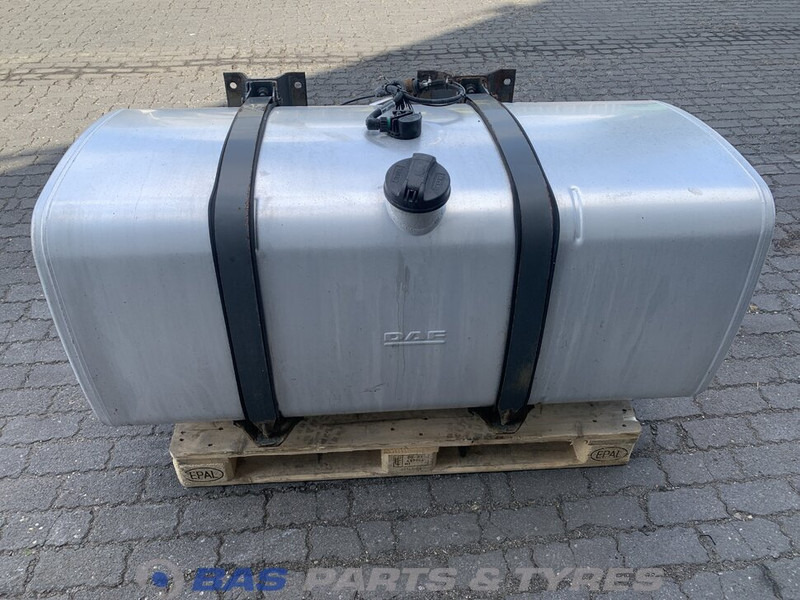 DAF Brandstoftank DAF 545 Liter 1659141 - Tangki bahan bakar untuk Truk: gambar 1 DAF Brandstoftank DAF 545 Liter 1659141 - Tangki bahan bakar untuk Truk: gambar 1