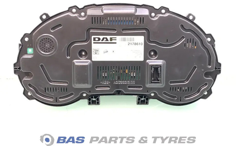 DAF CF Euro 6 - Dasbor untuk Truk: gambar 2 DAF CF Euro 6 - Dasbor untuk Truk: gambar 2