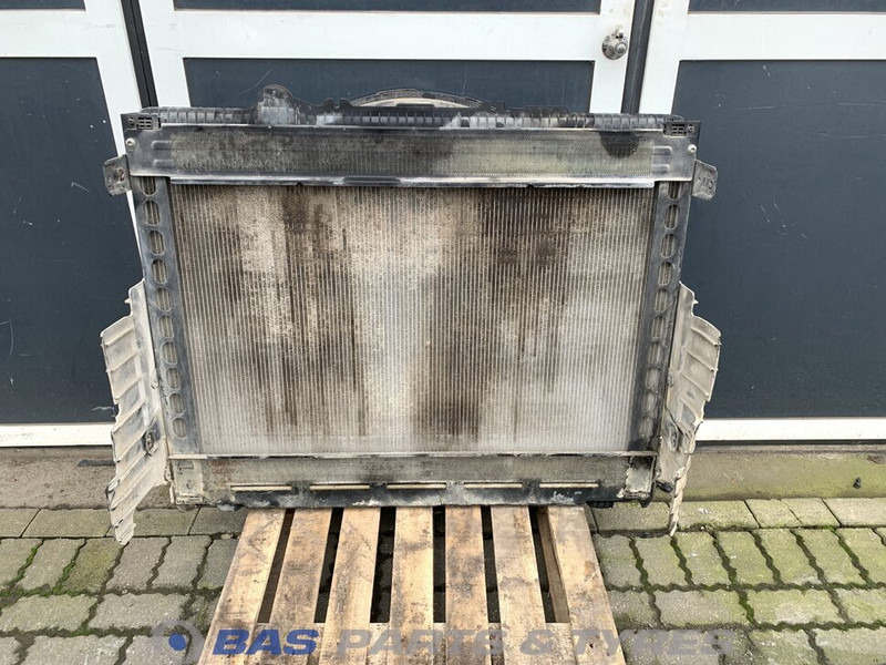 DAF CF Euro 6 Radiator DAF 1940147 - Radiator untuk Truk: gambar 1 DAF CF Euro 6 Radiator DAF 1940147 - Radiator untuk Truk: gambar 1