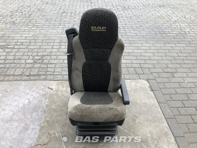 DAF CF75 Euro 4-5 - Tempat duduk untuk Truk: gambar 1 DAF CF75 Euro 4-5 - Tempat duduk untuk Truk: gambar 1