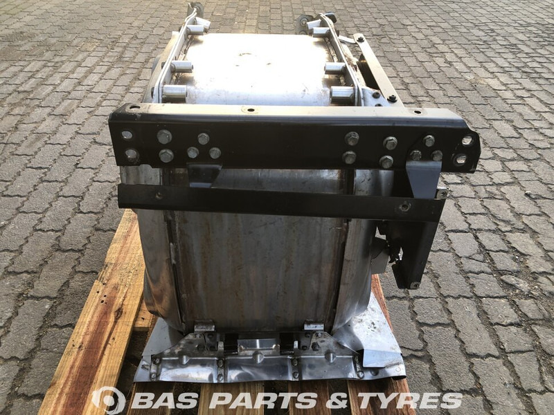 DAF Uitlaatdemper DAF 1851841 - Konverter katalitik untuk Truk: gambar 2 DAF Uitlaatdemper DAF 1851841 - Konverter katalitik untuk Truk: gambar 2