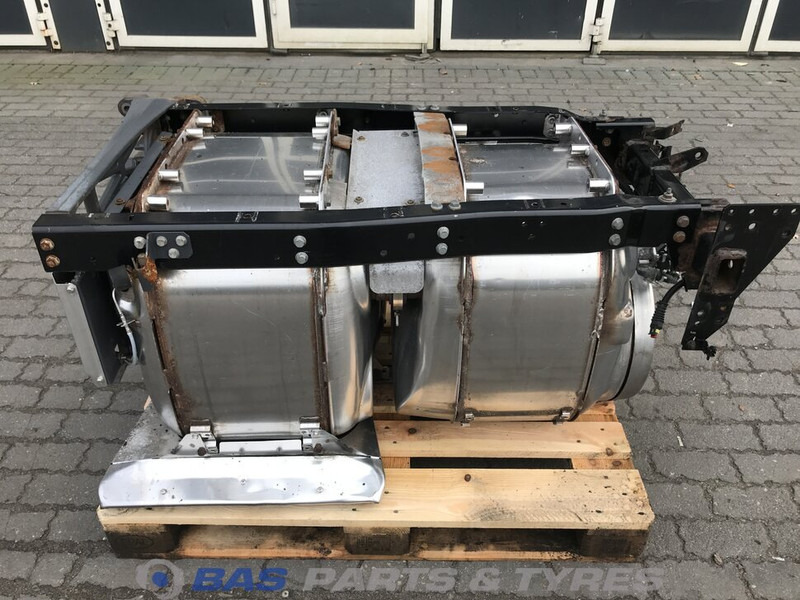 DAF Uitlaatdemper DAF 1924181 - Knalpot untuk Truk: gambar 1 DAF Uitlaatdemper DAF 1924181 - Knalpot untuk Truk: gambar 1