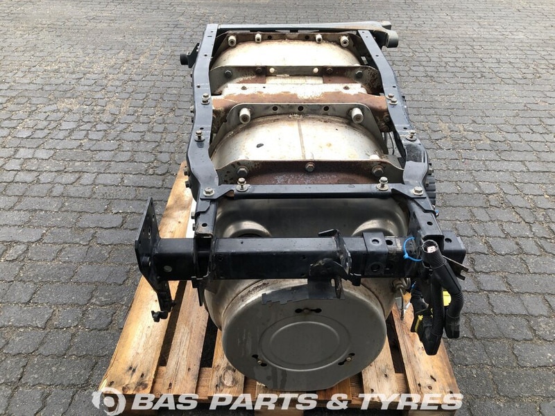 DAF Uitlaatdemper DAF 2134913 - Knalpot untuk Truk: gambar 2 DAF Uitlaatdemper DAF 2134913 - Knalpot untuk Truk: gambar 2