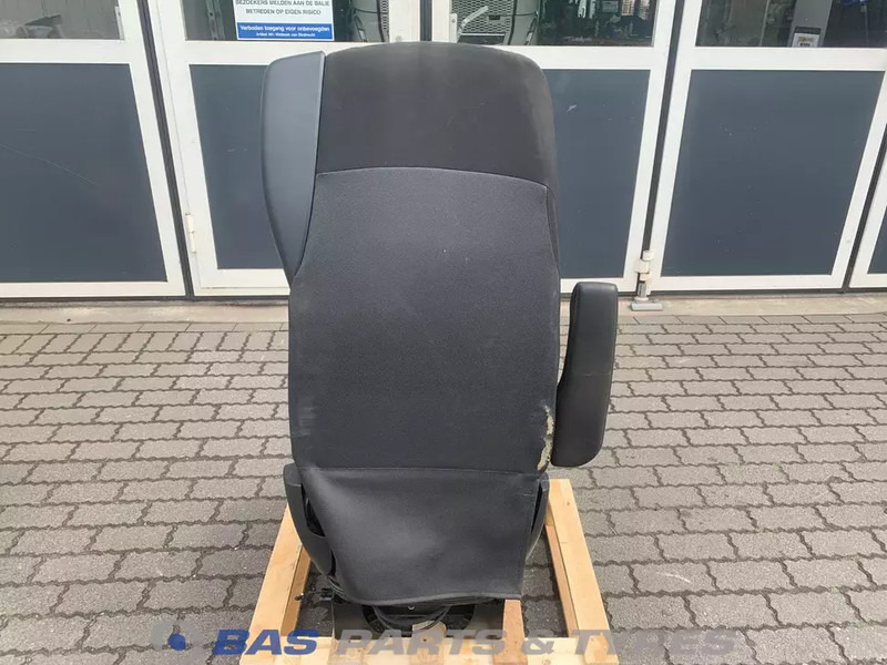 DAF XF106 - Tempat duduk untuk Truk: gambar 3 DAF XF106 - Tempat duduk untuk Truk: gambar 3