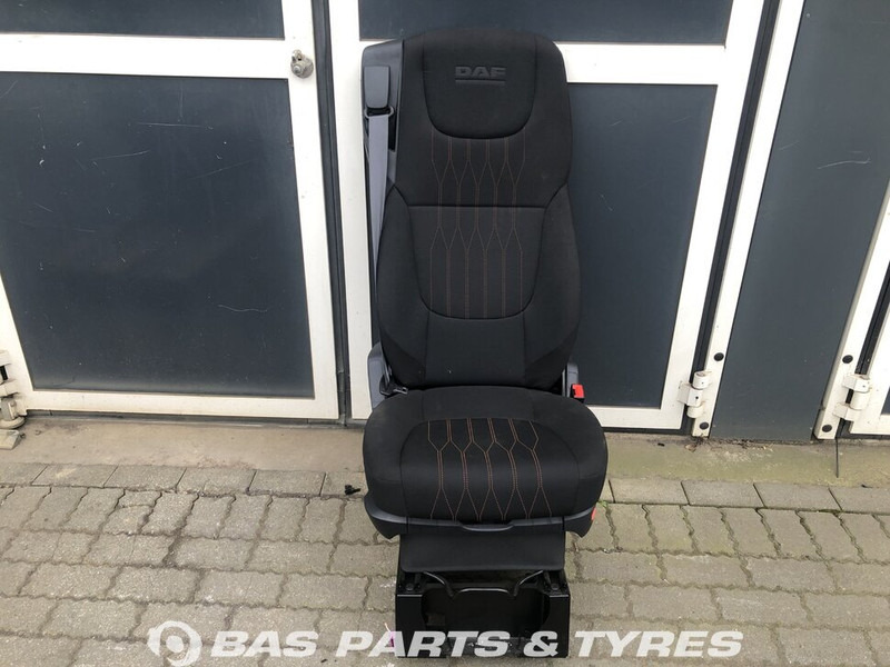 DAF XF106 - Tempat duduk untuk Truk: gambar 1 DAF XF106 - Tempat duduk untuk Truk: gambar 1